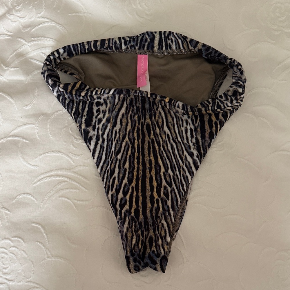 Victoria's Secret Animal-Print Bikini Bottoms - Black/Tan